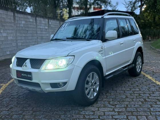 MITSUBISHI PAJERO TR4 2.0 4X2 16V 140CV FLEX 4P AUTOMÁTICO